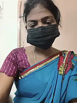 Snapshot of Rithya27 chatting on 06-06-26, 06:01 Rithya27 online show from 06-06-26, 06:01