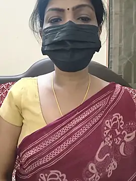 Snapshot of Rithya27 chatting on 06-27-26, 06:02 Rithya27 online show from 06-27-26, 06:02