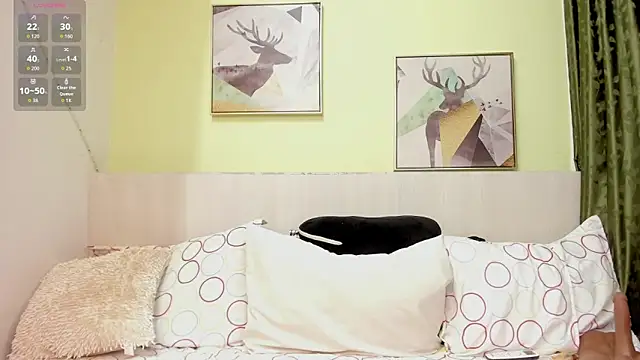 AtheneaArbelaez  online show from 11-29-25, 03:20