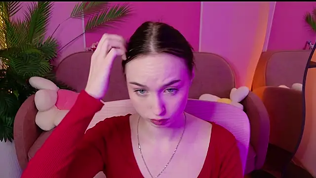 MonikaCarter online show from 10-05-25, 11:08