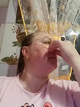 Snapshot of Kiss_Eva chatting on 10-16-25, 04:30 Kiss Eva online show from 10-16-25, 04:30