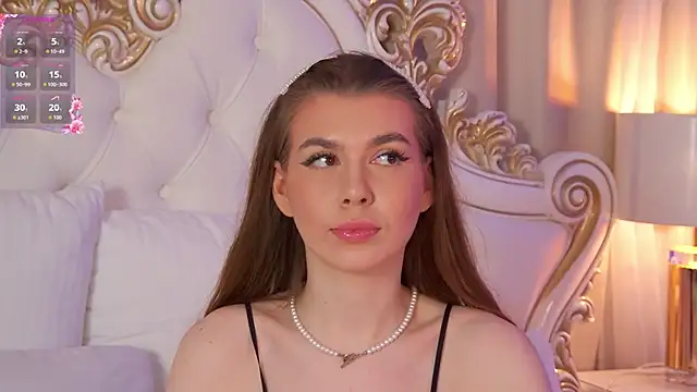 AshleyEvance online show from 10-28-25, 04:16