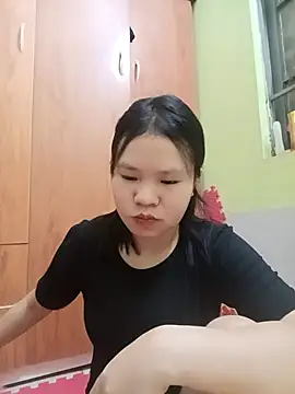 emyeuhss online show from 09-15-25, 01:00