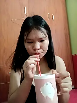 emyeuhss online show from 10-19-25, 01:34