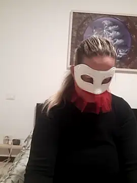 Snapshot of Trivia_magic chatting on 12-16-25, 04:45 Trivia magic online show from 12-16-25, 04:45