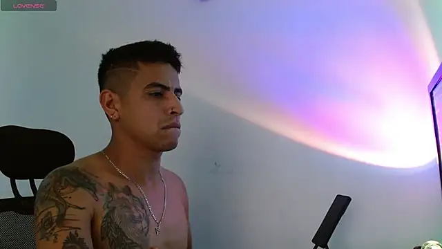 Juann-cock online show from 04-04-26, 06:49