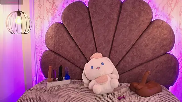 Lilith curvy online show from 09-12-25, 07:25