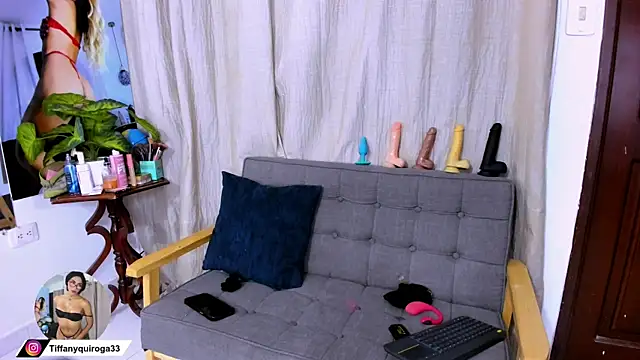 zou quira online show from 05-19-26, 01:56