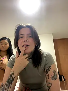 Kaliykatie online show from 11-29-25, 02:14