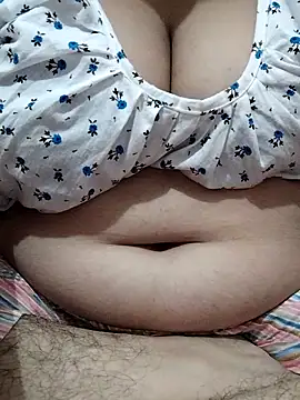 Snapshot of Miss_Sija chatting on 10-29-25, 01:35 Miss Sija online show from 10-29-25, 01:35