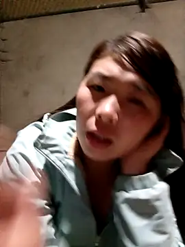 quynhkoolbae online show from 11-26-25, 01:01