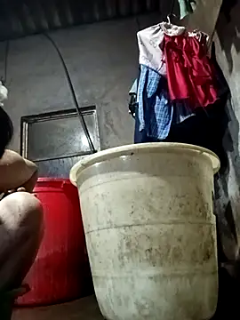 quynhkoolbae online show from 04-19-26, 12:59