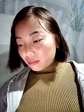 Annaacutee online show from 11-14-25, 01:10