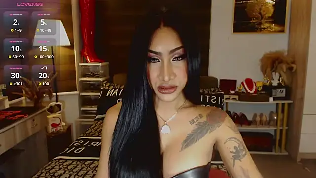 Snapshot of SeductiveVictoria chatting on 10-03-25, 11:07 SeductiveVictoria online show from 10-03-25, 11:07