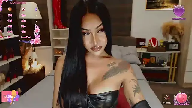 Snapshot of SeductiveVictoria chatting on 06-08-26, 02:28 SeductiveVictoria online show from 06-08-26, 02:28