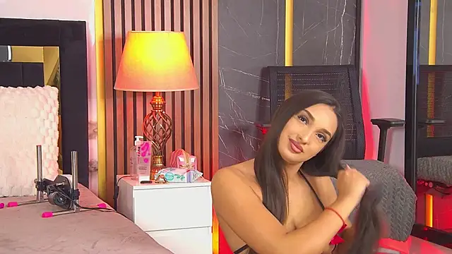 Kimberlymav online show from 05-18-26, 02:12