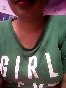 TINASONI online show from 09-29-25, 01:38