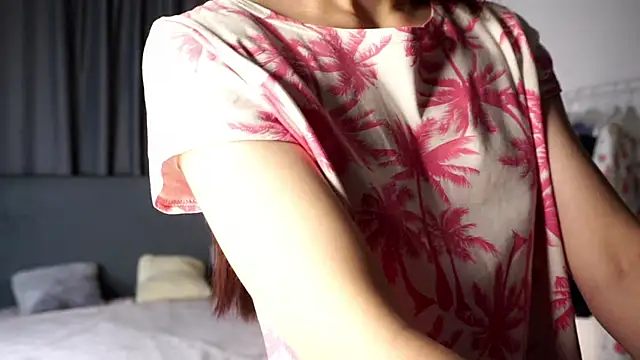 KarisaKusner online show from 11-15-25, 12:19