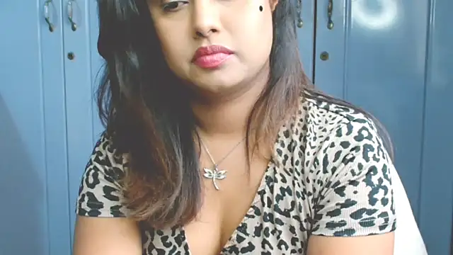 Indian GlowingMiax online show from 09-13-25, 08:47