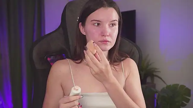 AgataWillis online show from 09-30-25, 07:46