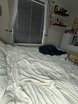 MysteriousMylaX online show from 04-06-26, 05:58