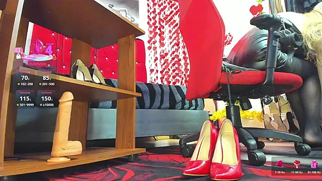 Snapshot of candy_conrad chatting on 04-30-26, 01:06 candy conrad online show from 04-30-26, 01:06