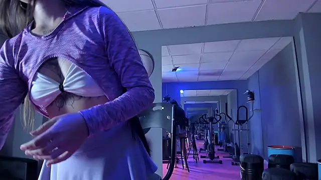 VelvetGreen online show from 11-21-25, 02:49