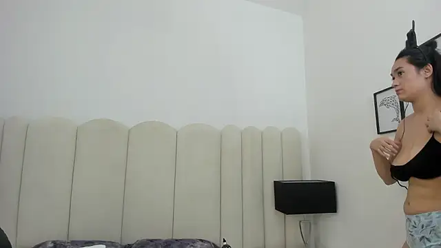 EmilyHanks  online show from 03-14-26, 08:03