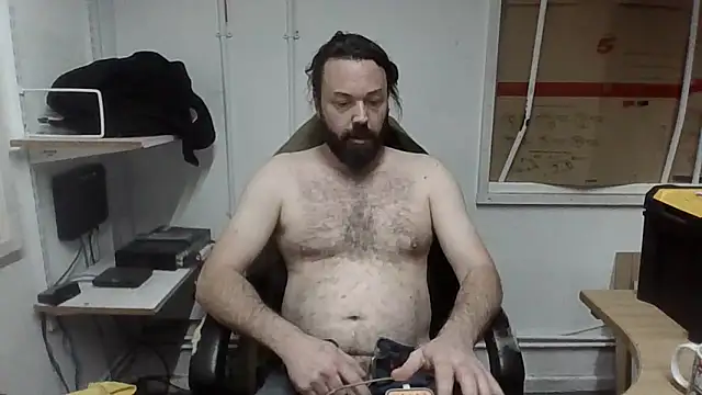 rogerevenmore online show from 11-25-25, 05:02