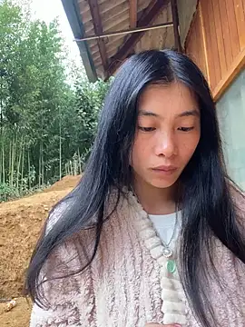 EmLy02 online show from 11-24-25, 12:32