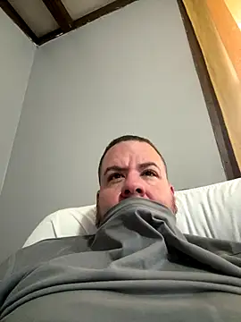 Snapshot of kev0n2389 chatting on 09-11-25, 04:51 kev0n2389 online show from 09-11-25, 04:51