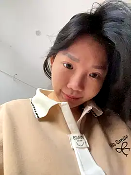 Miumieu online show from 11-21-25, 05:50