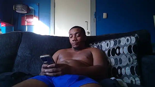 Kingstrokezxx online show from 11-29-25, 07:39