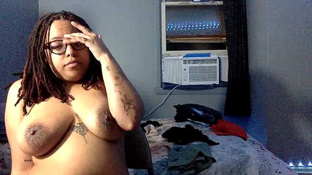 Kingstrokezxx online show from 02-12-26, 01:44