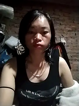   Ngoc20   online show from 12-14-25, 06:56
