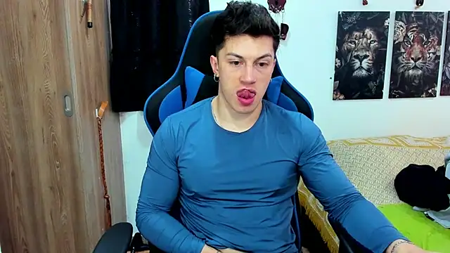 Snapshot of javiersexymann chatting on 12-11-24, 08:50 javiersexymann online show from 12-11-24, 08:50