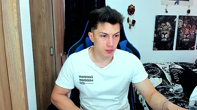 Snapshot of javiersexymann chatting on 01-23-25, 07:07 javiersexymann online show from 01-23-25, 07:07