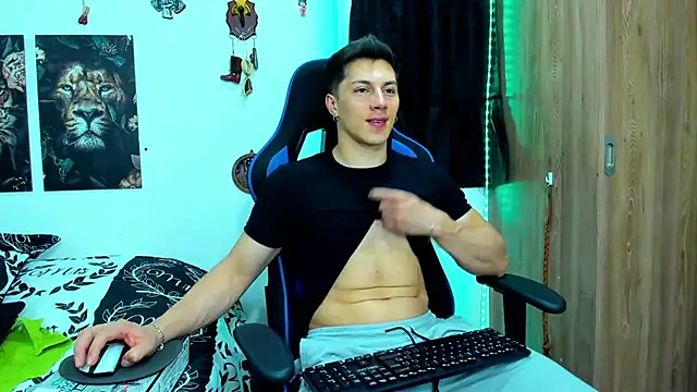 Snapshot of javiersexymann chatting on 03-22-25, 11:20 javiersexymann online show from 03-22-25, 11:20