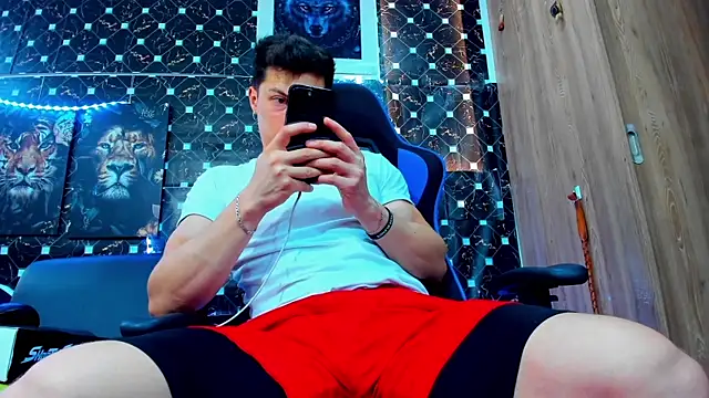 Snapshot of javiersexymann chatting on 09-10-25, 06:30 javiersexymann online show from 09-10-25, 06:30