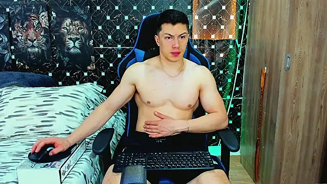 javiersexymann online show from 06-30-26, 05:36