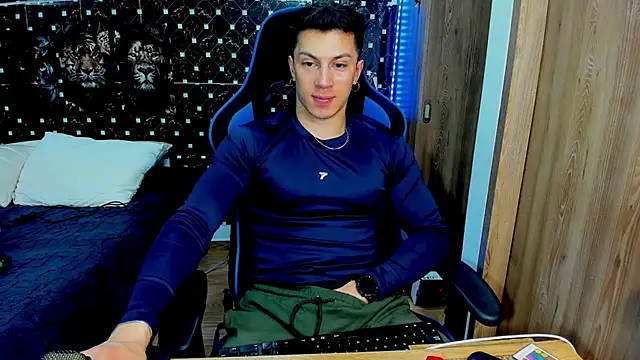javiersexymann online show from 07-27-26, 12:06