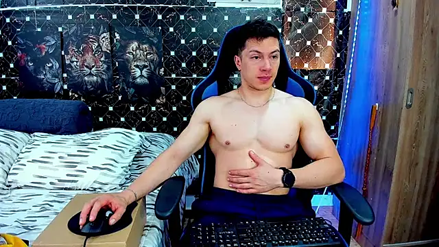 javiersexymann online show from 07-30-26, 06:51