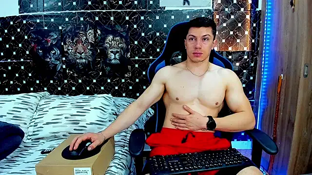 javiersexymann online show from 08-02-26, 05:22