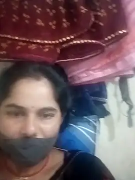 JULEE-740 online show from 10-28-25, 02:48