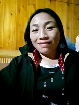 lucybaby00 online show from 02-25-26, 11:31