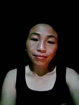 lucybaby00 online show from 04-21-26, 10:34