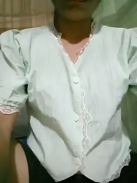 lucybaby00 online show from 06-18-26, 10:14