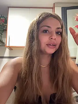 NoeliaGarcia17 online show from 06-25-26, 10:14