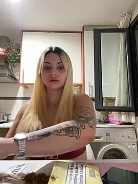 NoeliaGarcia17 online show from 07-27-26, 10:17