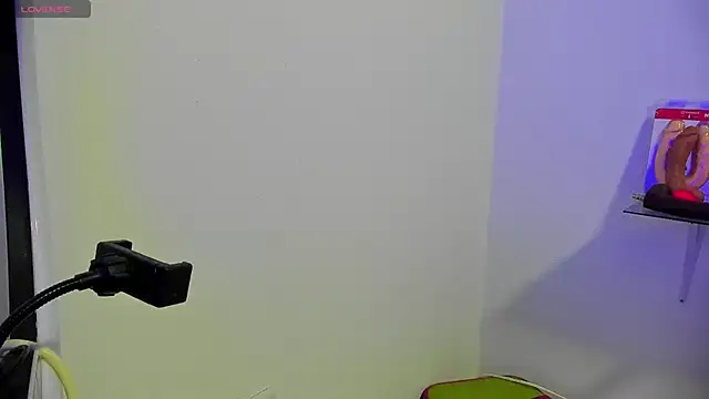 Alanna-sloppy online show from 06-09-26, 07:42
